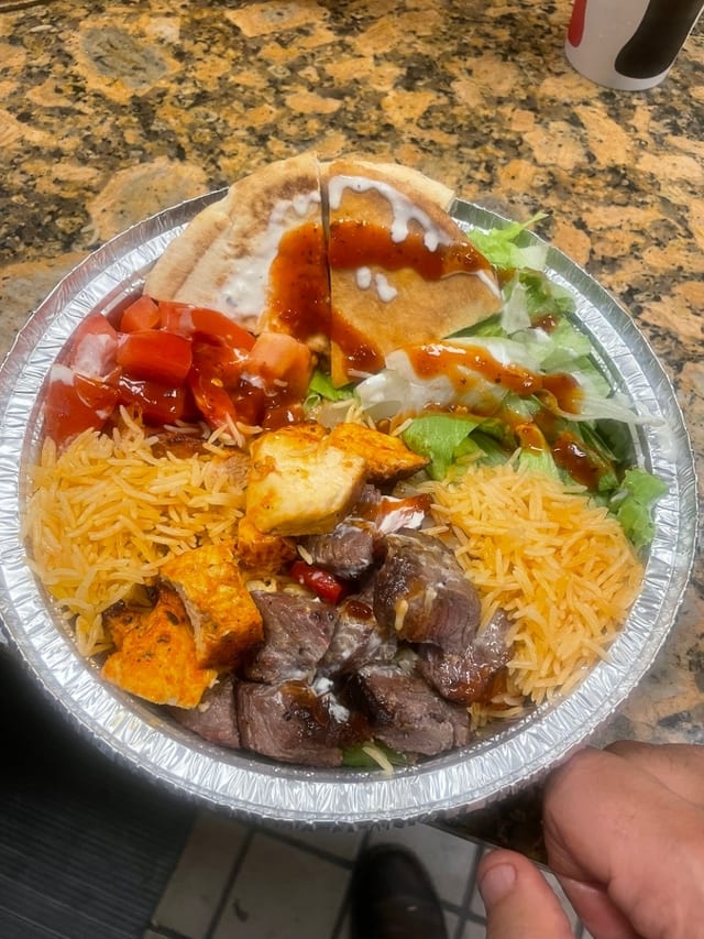 Halal Guys Mix Bowl (Chicken & Beef).