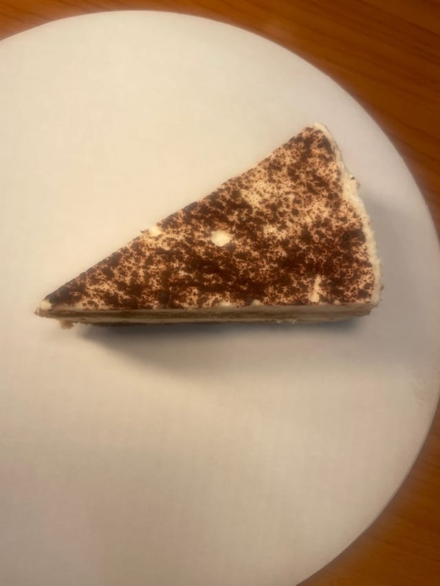 Tiramisu Cake.